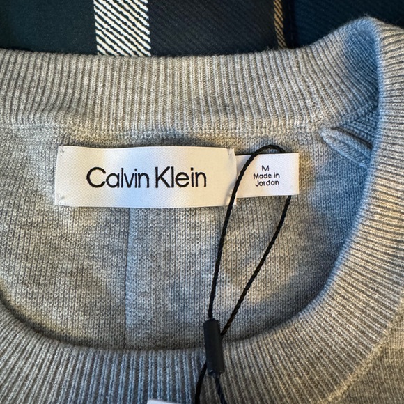 Calvin Klein Grey Sweatshirt/Crewneck - Picture 4 of 10